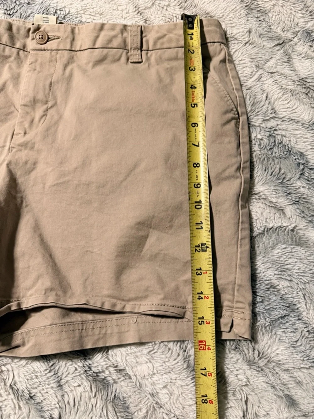 Magellan Outdoors Tan High-Rise Women's Hiking Shorts